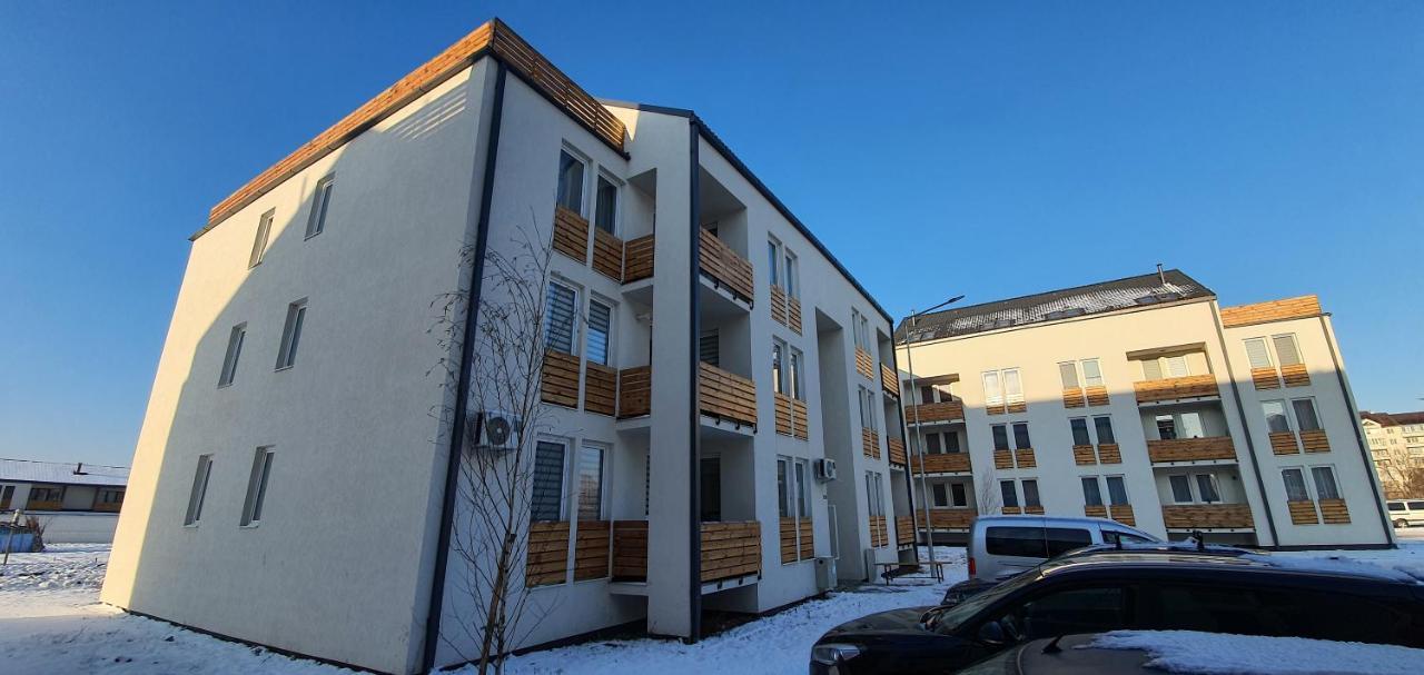 Hoobee Home & Rooftop Terrace Targu Mures Exterior photo